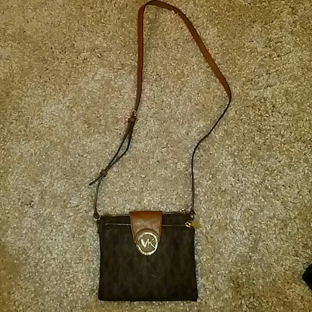 Crossbody Michael Kors bag